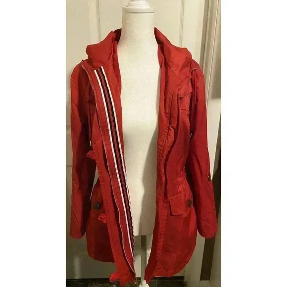TRIBAL Women's Petite Small Hooded Coat Red Full Zipper 4 Brown Buttons - Picture 4 of 4
